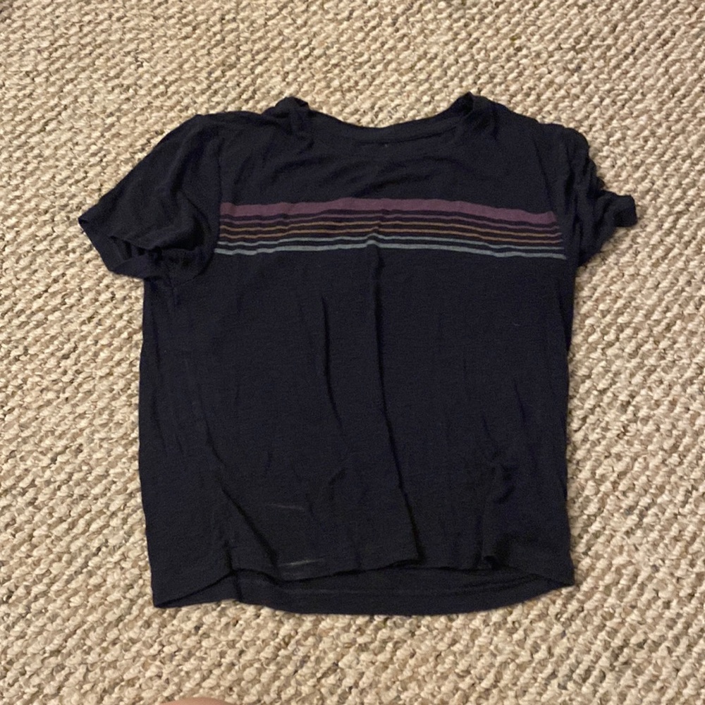 small cropped striped tshirt
